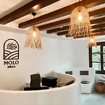 Molo * أورلا