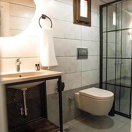 Molo Hotel